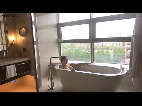 ❤️ Riesiges Babe wichst leidenschaftlich ihre Muschi im Badezimmer ️❌ Porn video bei uns de.risegame.top ﹏